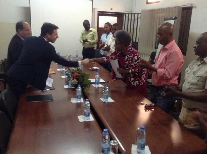 Tecnovia Angola and Agostinho Neto University sign a cooperation protocol