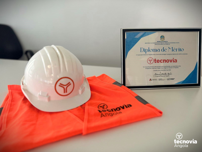 Tecnovia Angola recebe diploma de mérito de segurança no trabalho
