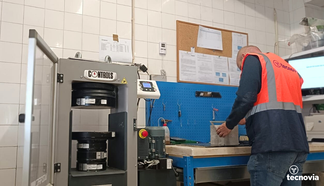 Tecnovia celebrates National Engineer's Day with testimonials from professionals in different regions