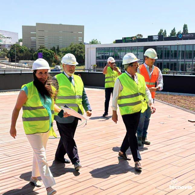 Presidente da Câmara de Loulé visita obra do Fórum Oeiras da Tecnovia