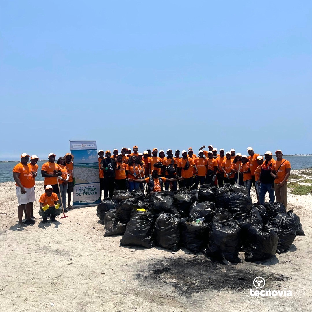 Tecnovia Angola une esforços pela preservação ambiental na Praia dos Ramiros